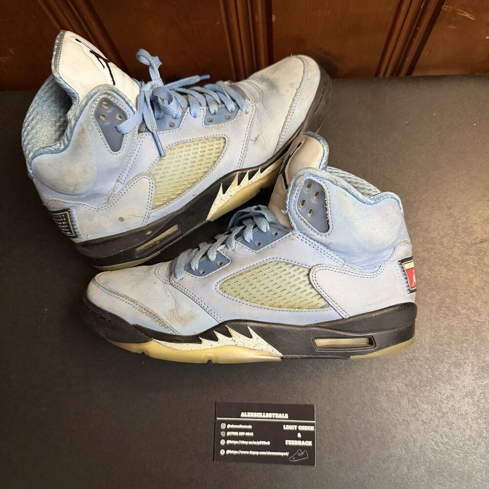 Air Jordan 5 Retro OG UNC Blue Suede 2022 Size 8 Men (DV1310-401)